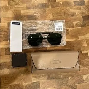 NWT Tods 56 mm square sunglasses Tod main image 4